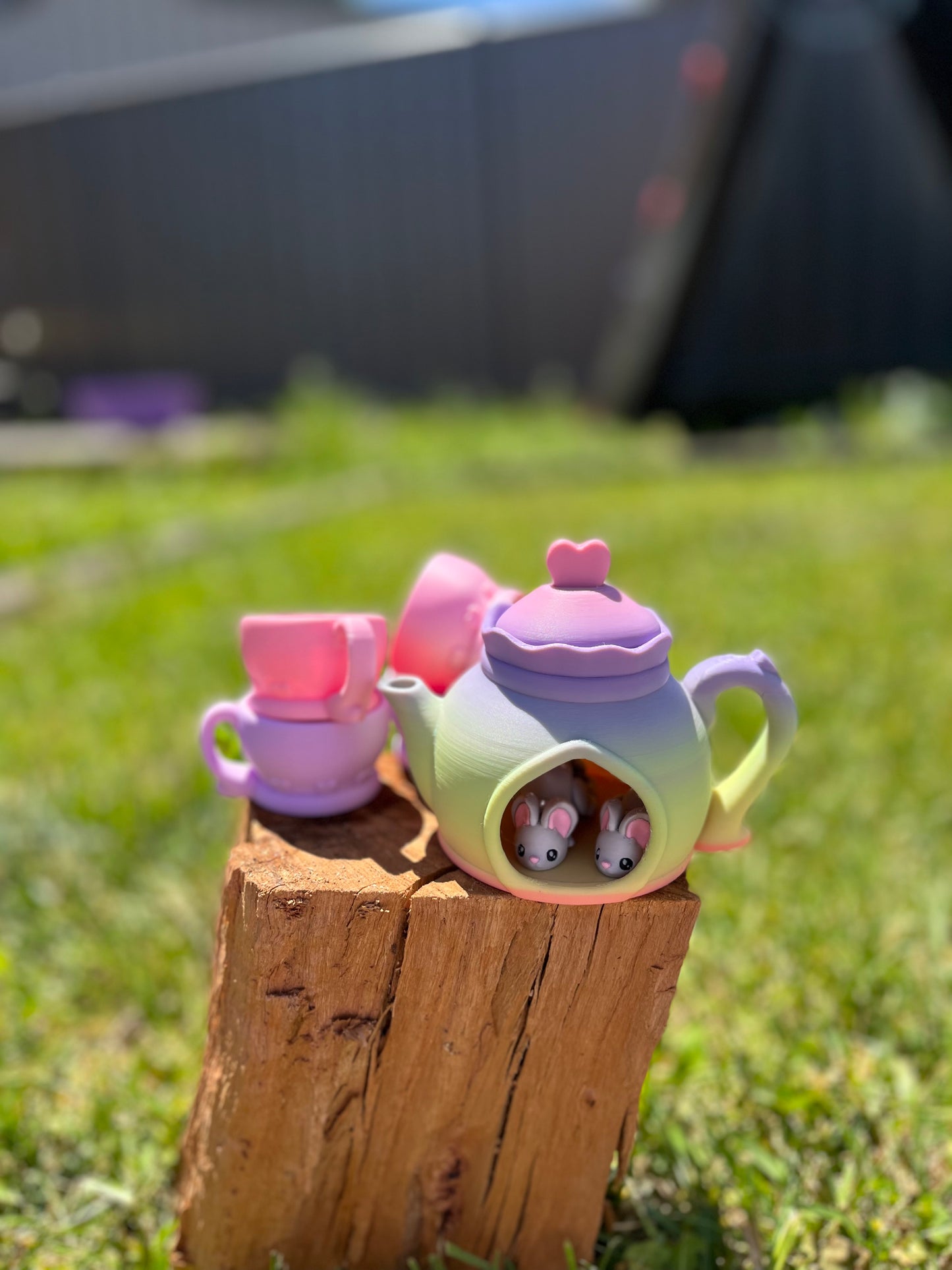 TEAPOT HOUSE SET (Inc 2 mice)