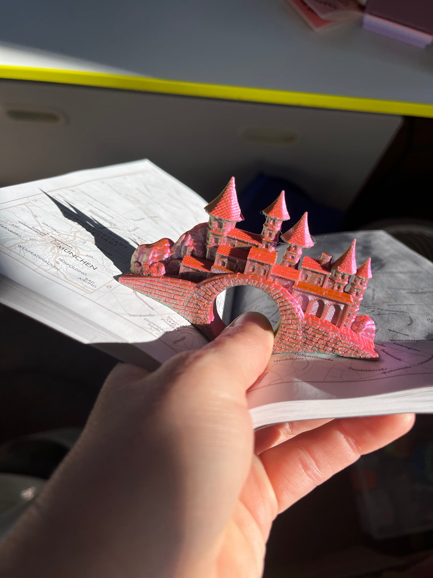 Castle - Page Holder
